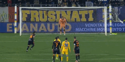 这球可惜了！杨瀚森跟进篮下未获队友传球打破得分荒